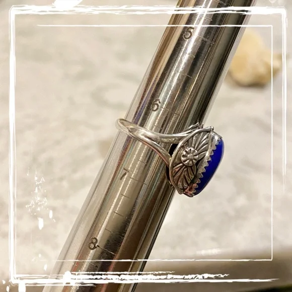 Vintage Sterling Silver Oval Lapis Lazuli Ring - Picture 8 of 12